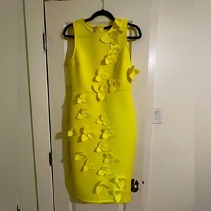 Beautiful yellow scuba dress